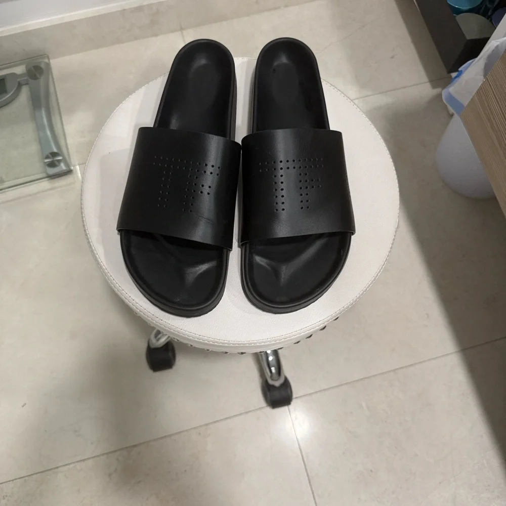 Tom Ford excellent like